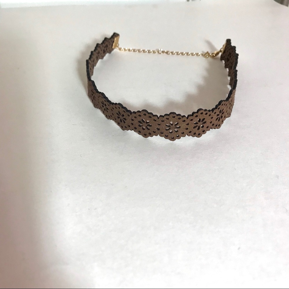 Brown Choker